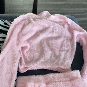 Xs 2 piece pink fuzzy skirt and shirt set.